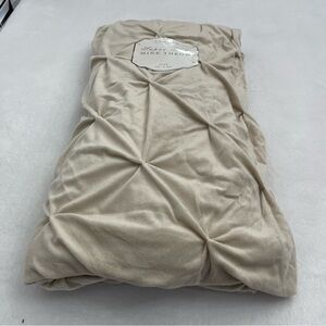 CAMILLA COLLECTION SUPER SOFT MINK THROW SIZE 50X60